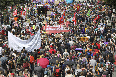 Demonstration 'Bildungsstreik - Jugend gegen G20' in Hamburg