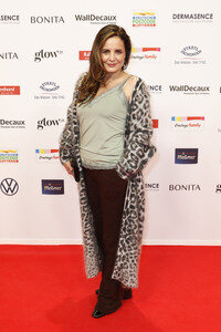 Goldene Bild der Frau 2025 in Hamburg