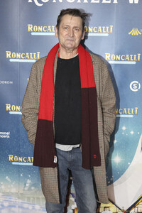 Premiere des 21. Original Roncalli Weihnachtscircus 2025 in Berlin