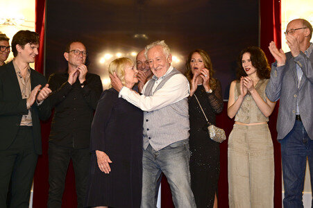 Theaterpremiere 'Der eingebildet Kranke' und 90. Geburtstag von Dieter Hallervorden in Berlin