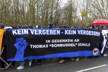 Gedenkkundgebung für Punker Thomas 'Schmuddel' Schulz, Dortmund
