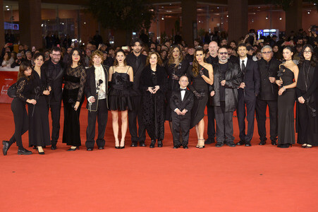 Filmpremiere 'Un tranquillo funerale di famiglia', Internationales Filmfestival Rom 2026