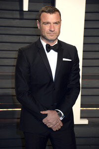 Vanity Fair Oscar Party 2017 in Beverly Hills