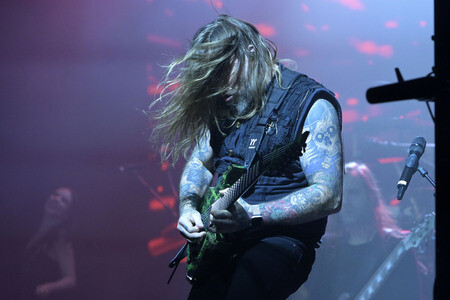 Konzert von Beyond the Black in Hannover