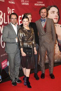 Filmpremiere 'Die Blumen von gestern' in Berlin