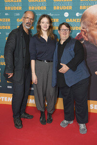 Filmpremiere 'Ganzer halber Bruder' in Hannover