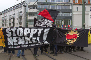 Demonstration vor dem Privathaus von Innensenator Henkel, Berlin