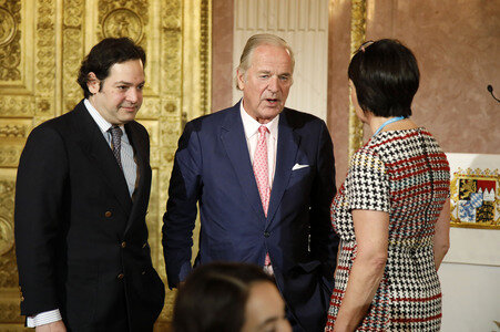 Verleihung des  Bayerischen Verdienstordens an  Vicky Leandros in München