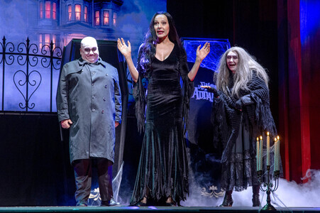 Theateraufführung 'The Addams Family, The Musical' in Madrid