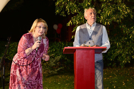 Theaterpremiere 'Der eingebildet Kranke' und 90. Geburtstag von Dieter Hallervorden in Berlin