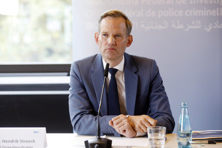 Pressekonferenz 'Bundeslagebilder Organisierte Kriminalität und Rauschgift' in Wiesbaden