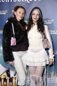 Premiere des 21. Original Roncalli Weihnachtscircus 2025 in Berlin