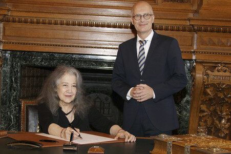 Martha Argerich in Rathaus in Hamburg