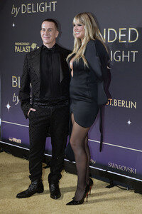 Weltpremiere der 'Blinded by Delight' Grand Show 2025 in Berlin