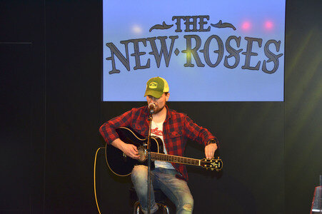 Showcase von Timmy Rough von The New Roses in München