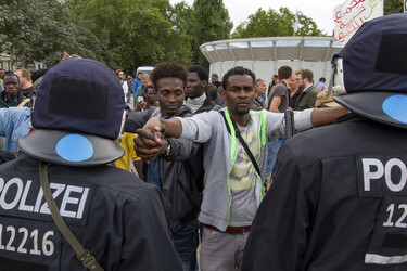 Flüchtlinge protestieren am Kreuzberger Oranienplatz, Berlin