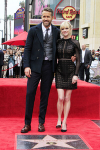 Ryan Reynolds erhält einen Stern auf dem Hollywood Walk of Fame in Los Angeles