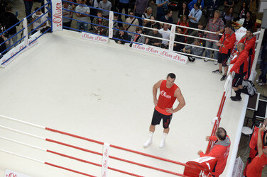Wladimir Klitschko trainiert im Einkaufszentrum, Oberhausen