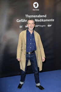Photocall 'Gefährliche Medikamente' in Hamburg