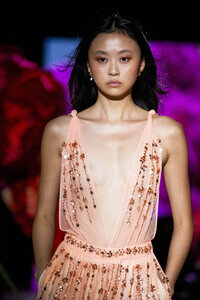 Lola Casademunt by Maite Fashion Show auf der Mercedes-Benz Fashion Week Madrid