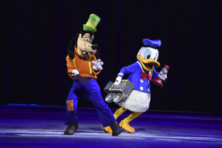 Premiere 'Disney On Ice - 100 Jahre voller Zauber' in München