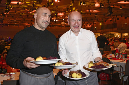 31. Weihnachtsfeier für Obdachlose und Bedürftige 2025 in Berlin
