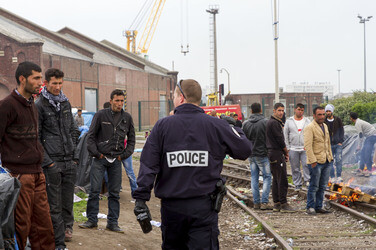 Flüchtlinge im Flüchtlingslager in Calais