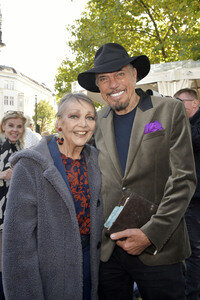 Offizielle Einweihung des Harald-Juhnke-Platzes in Berlin