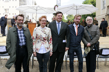 Deutsche Staatsoper Richtfest in Berlin
