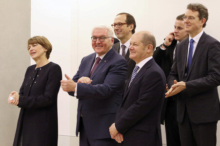 Bundespräsident Steinmeier besucht die Elbphilharmonie in Hamburg