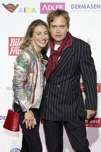 Goldene Bild der Frau 2017 in Hamburg