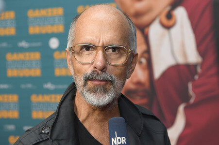 Filmpremiere 'Ganzer halber Bruder' in Hannover