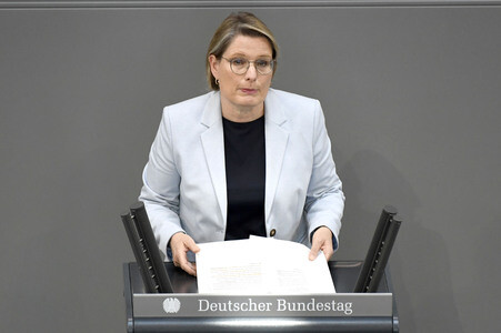70. Sitzung des Deutschen Bundestages in Berlin