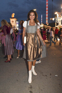 Almauftrieb beim Oktoberfest 2025 in München