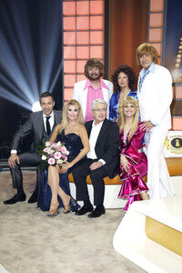 Fototermin bei der TV Überraschungsshow zum 75. Geburtstag von Frank Elstner in Berlin