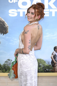 Filmpremiere 'The End of Oak Street' in Burbank