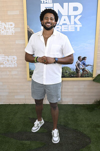 Filmpremiere 'The End of Oak Street' in Burbank