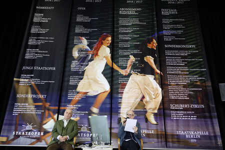 Jahrespressekonferenz in der Staatsoper im Schiller Theater in Berlin