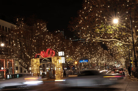 Weihnachtsbeleuchtung am Kudamm 2025 in Berlin