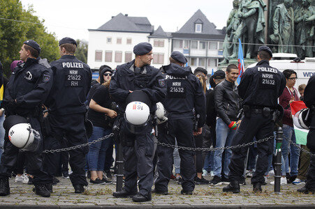 Gegendemo zur Erdogan-Großkundgebung in Köln