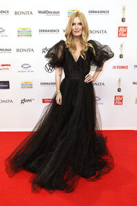 Goldene Bild der Frau 2025 in Hamburg