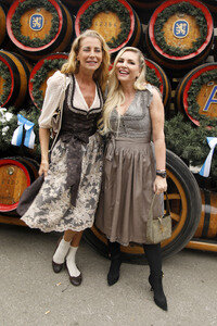 Regines Damenwiesn beim Oktoberfest 2025 in München