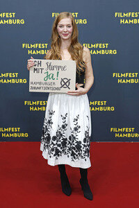 Festivaleröffnung und Filmpremiere 'Lovely Day', Filmfest Hamburg 2025