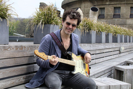 CD-Präsentation von Doyle Bramhall II in Hamburg