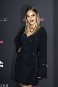 'Maybelline New York hot trends Xhibition' im Rahmen der Mercedes-Benz Fashion Week in Berlin