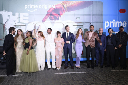 Season 5 Premiere 'The Boys' in Rom