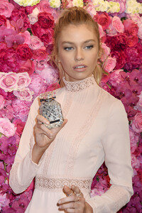 Präsentation von Victoria's Secret Bombshell Fragrance in New York