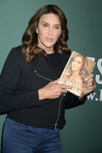Buchsiginerstunde von Caitlyn Jenner in New York