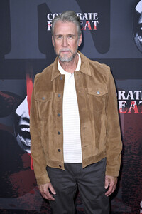 20.05.2026<br>Filmpremiere 'Corporate Retreat' in Burbank
