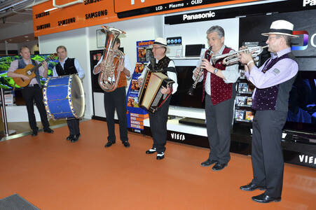 Showcase mit den CubaBoarischen in München